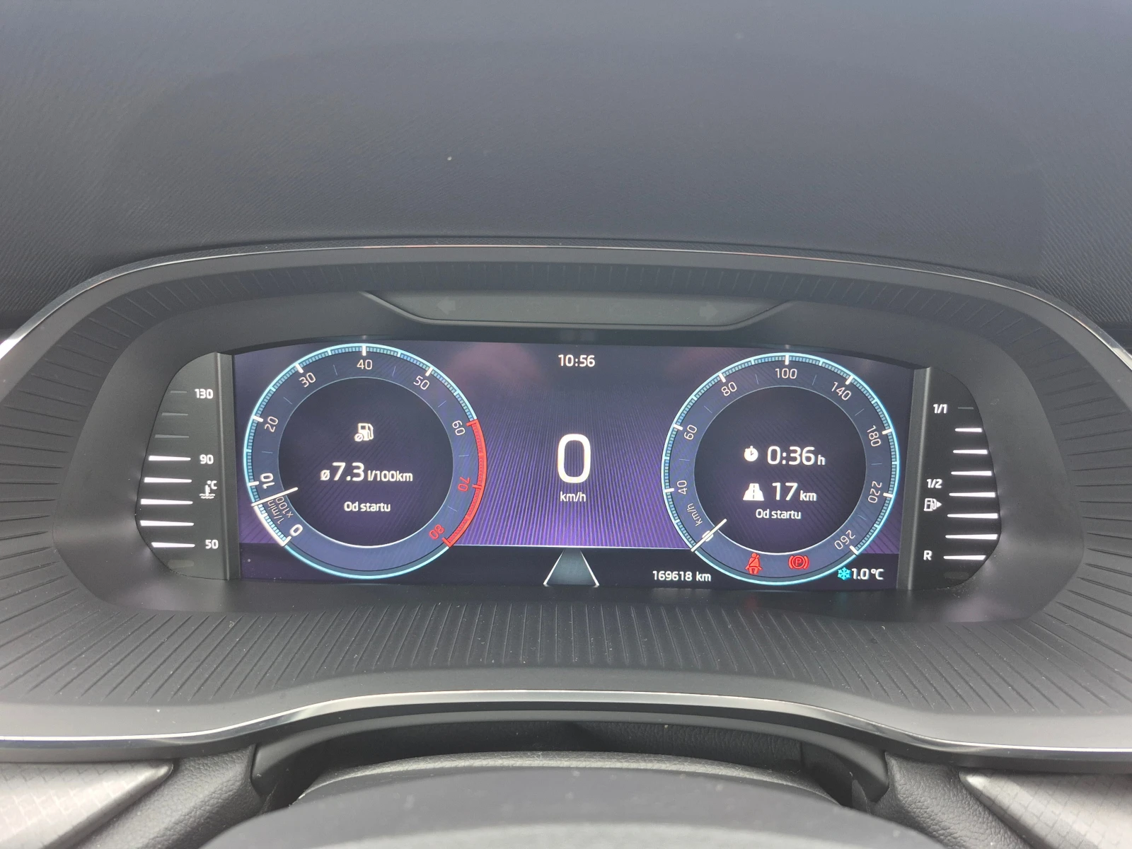 Skoda Octavia 1.5 TSI/150кс./Ambition/Combi - изображение 4