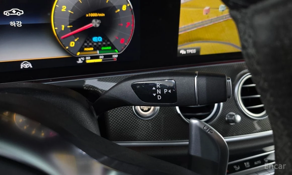 Mercedes-Benz E 53 AMG  - изображение 9