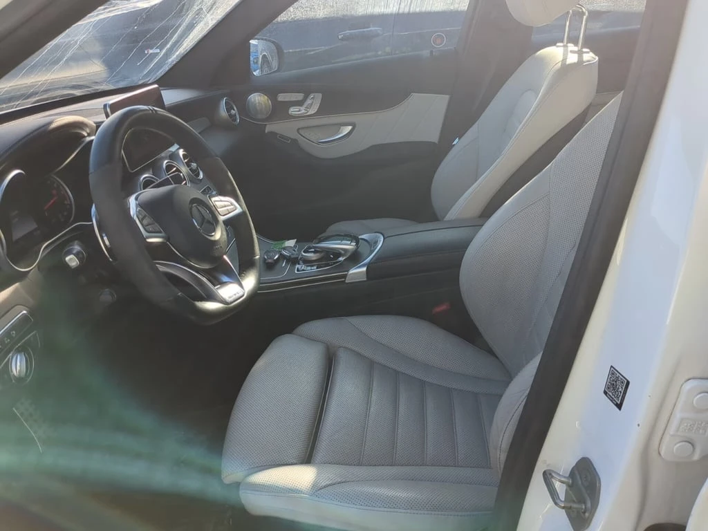 Mercedes-Benz C 43 AMG / 360 / BURMESTER / PANO / ПАМЕТИ /ПОДГРЕВИ/CARFAX - изображение 7