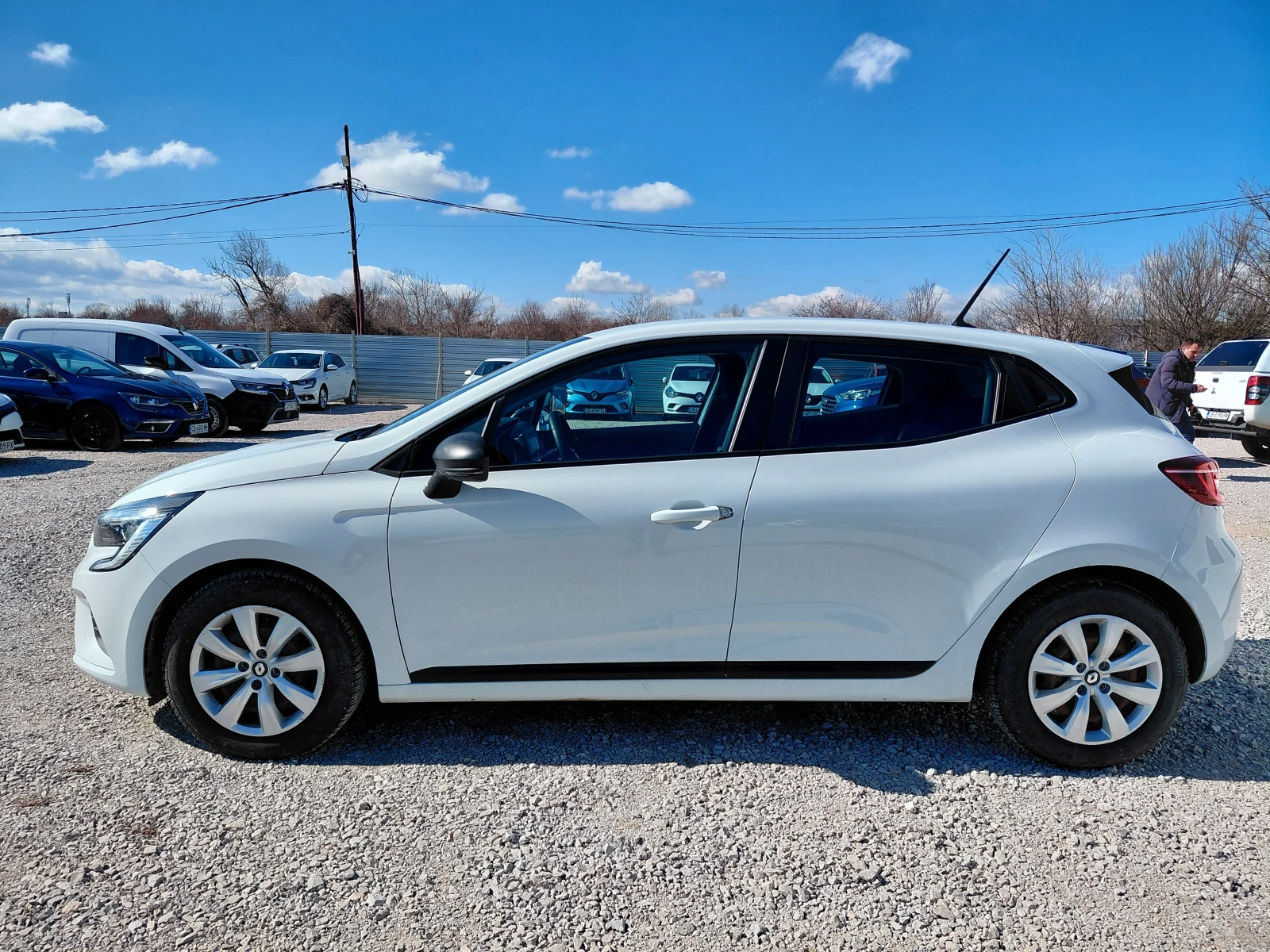 Renault Clio 1.0 Tce /91к.с/Life - изображение 5