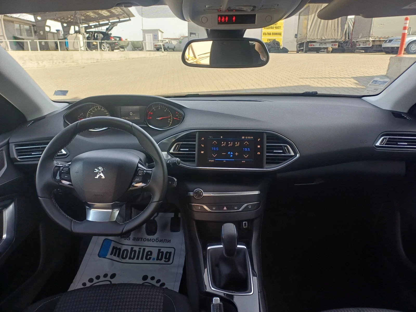 Peugeot 308 1.6 Hdi FACELIFT, снимка 7 - Автомобили и джипове - 53778750