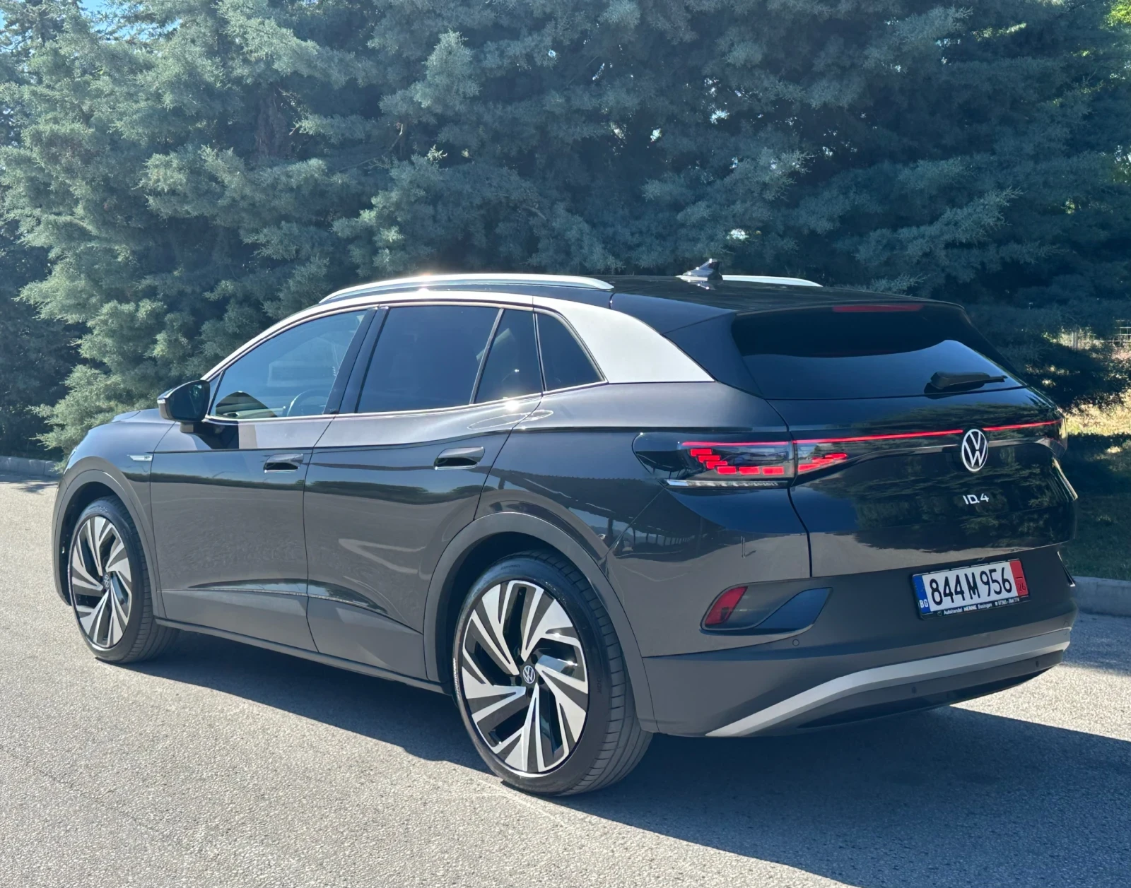 VW ID.4 PRO 1St MAX/MATRIX/PANO/HEAD UP/360/Keyless/МАСАЖ, снимка 7 - Автомобили и джипове - 54714907