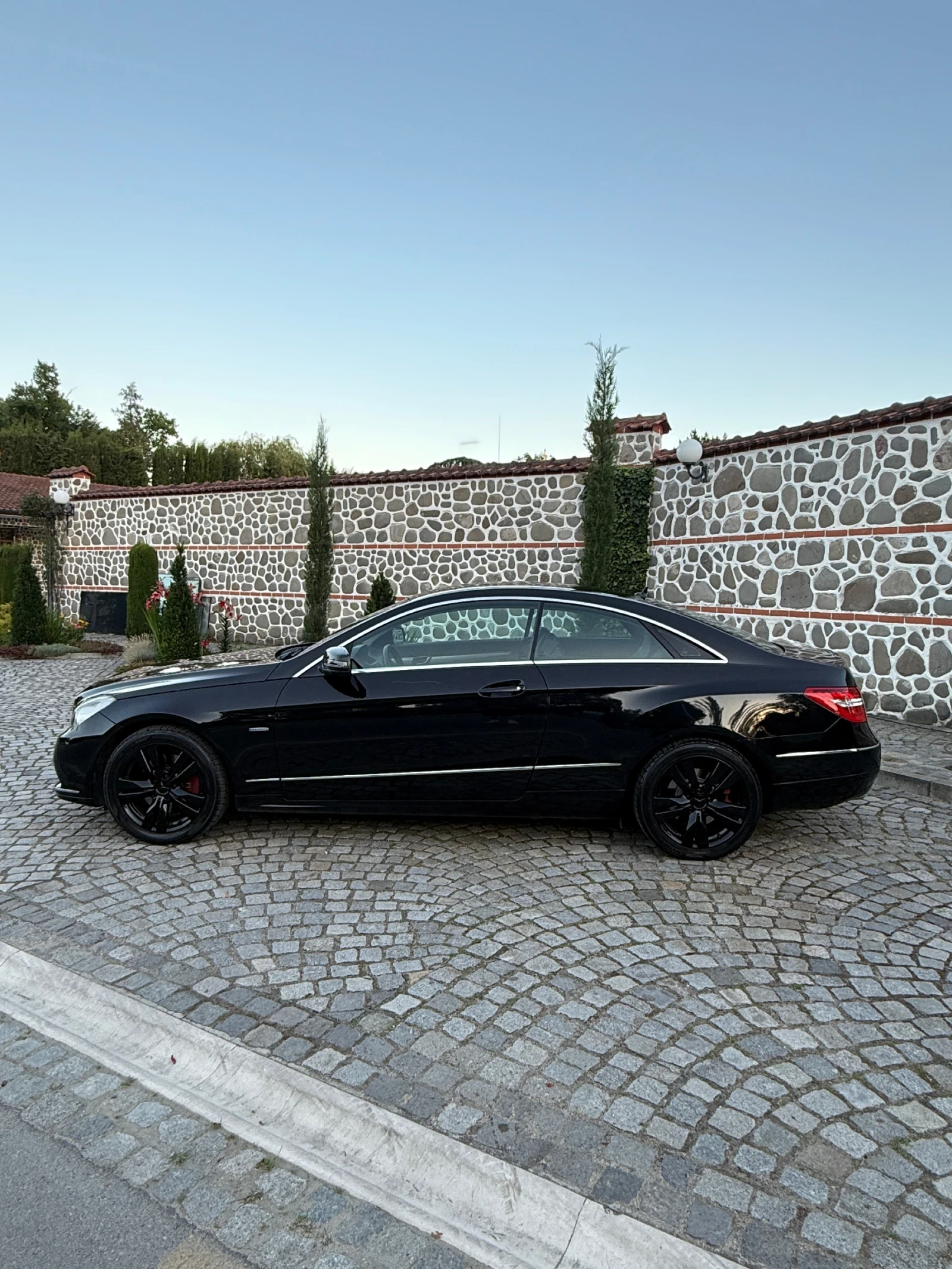 Mercedes-Benz E 350, снимка 3 - Автомобили и джипове - 55179889