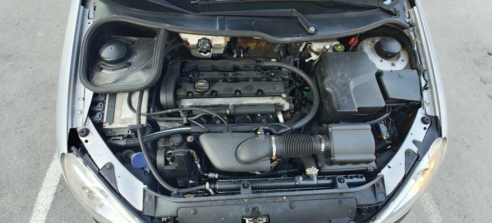 Peugeot 206 CC 1.6i , снимка 11 - Автомобили и джипове - 55227633