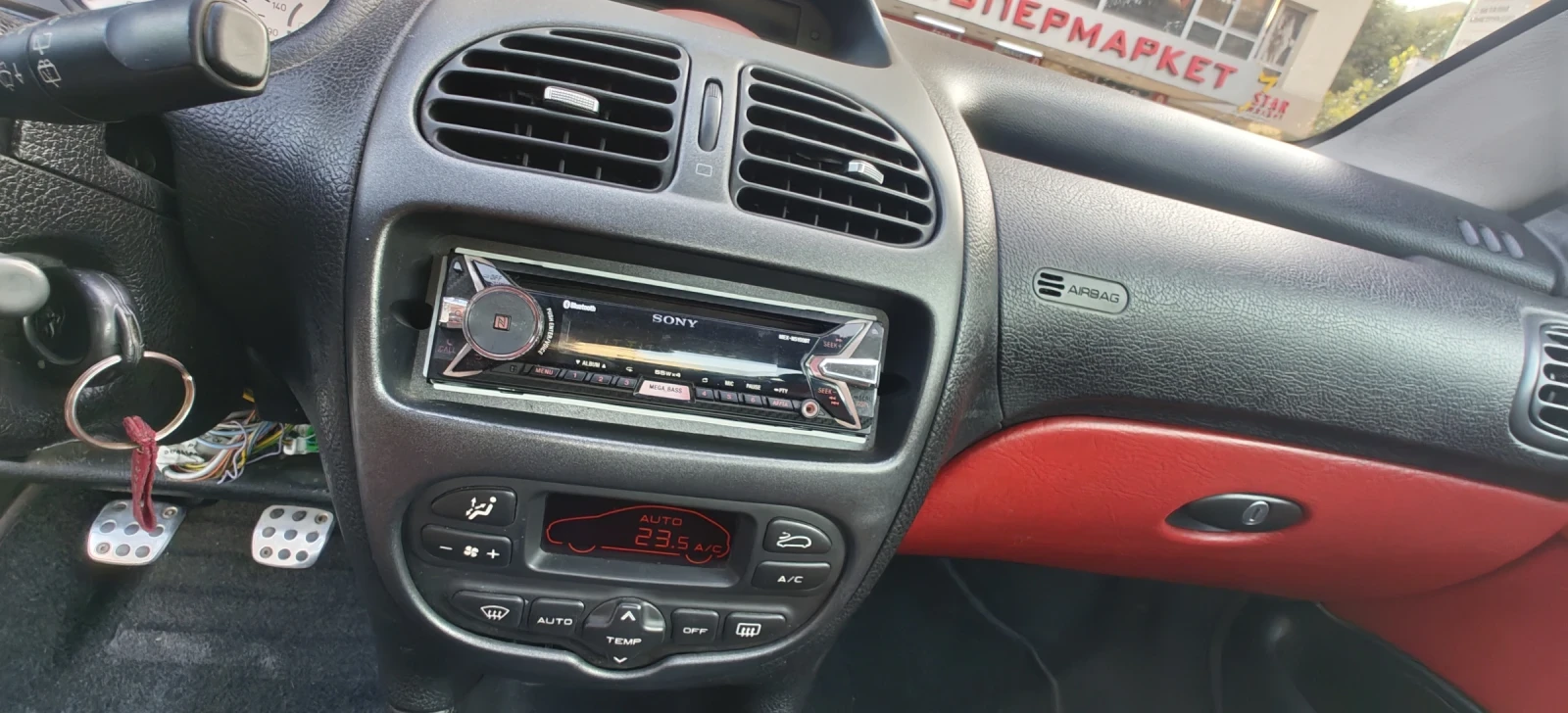 Peugeot 206 CC 1.6i , снимка 8 - Автомобили и джипове - 55227633
