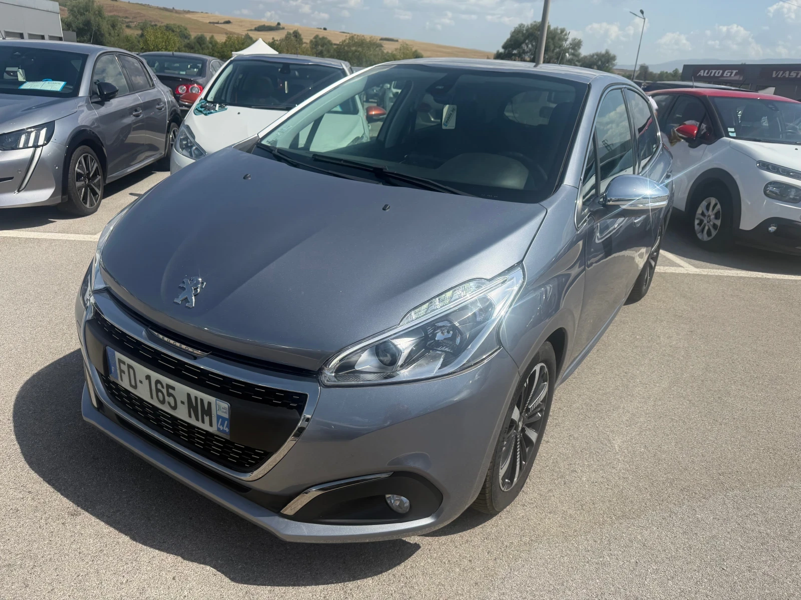 Peugeot 208 AUTOMATIC KTEO COC 2019г!!!, снимка 6 - Автомобили и джипове - 55641412