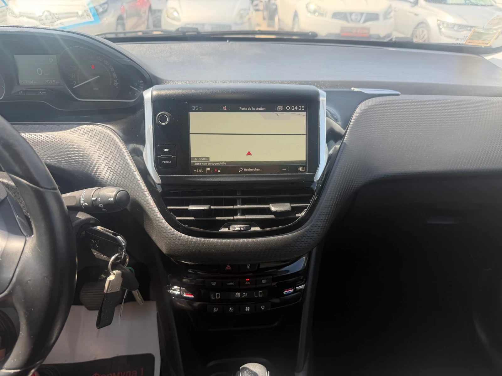 Peugeot 208 AUTOMATIC KTEO COC 2019г!!!, снимка 12 - Автомобили и джипове - 55641412