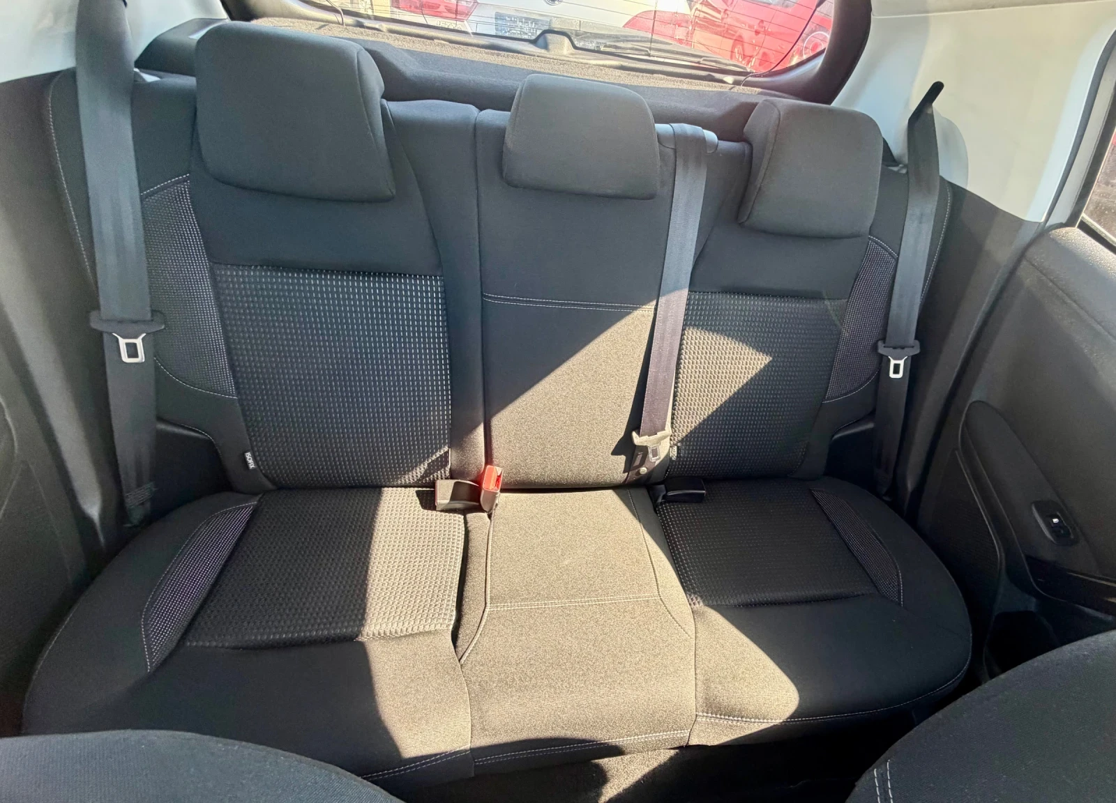 Peugeot 208 AUTOMATIC KTEO COC 2019г!!!, снимка 12 - Автомобили и джипове - 55641412