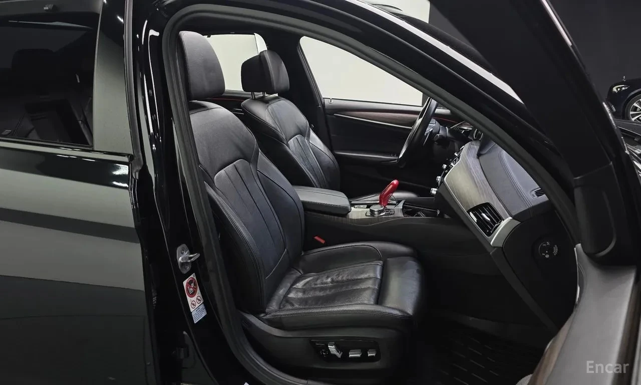 BMW 520 XDRIVE20D * M SPORT* ��������� ���� �� ��������*   | Mobile.bg � ����������� 10