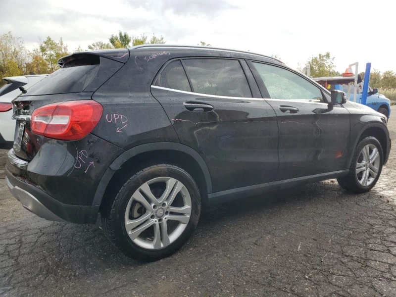 Mercedes-Benz GLA 250 2.0L 4 All wheel drive, снимка 4 - Автомобили и джипове - 47987776