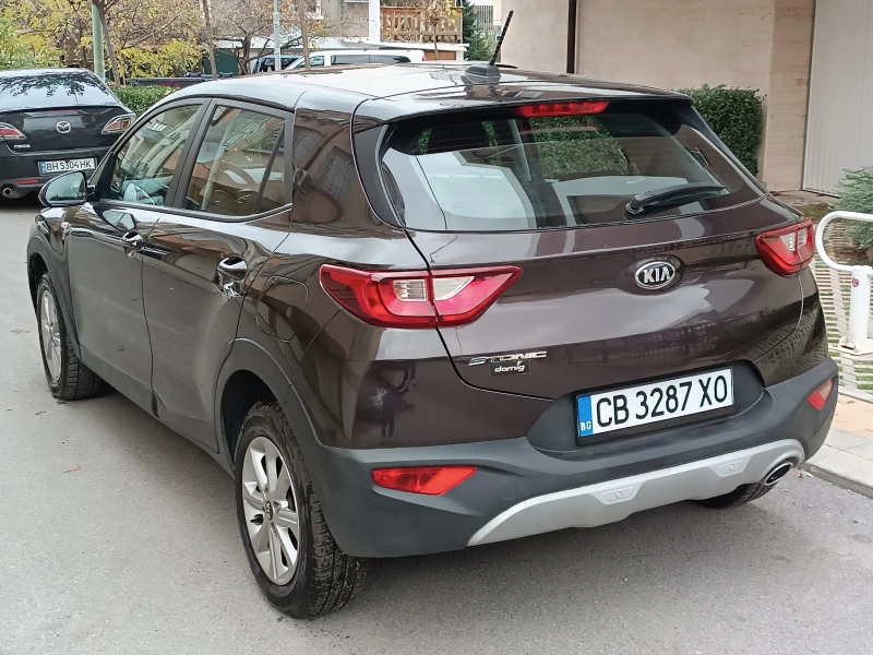Kia Stonic 1.4 100ксNAVI, снимка 8 - Автомобили и джипове - 53029829
