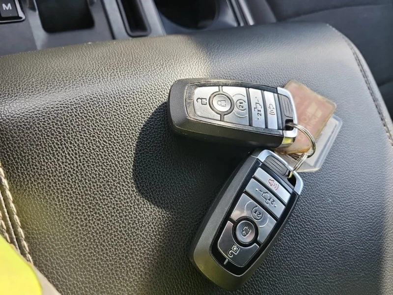 Ford F150 * XLT CREW CAB SHORT BED * CARFAX * ЦЕНА ДО БГ, снимка 13 - Автомобили и джипове - 53332194