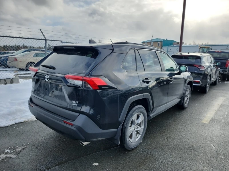 Toyota Rav4 * XLE * ПОДГРЕВИ * ШИБИДАХ * CARFAX * KEYLESS , снимка 3 - Автомобили и джипове - 53413138