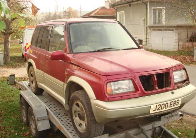 Suzuki Vitara 2.0V6, снимка 4 - Автомобили и джипове - 46833982