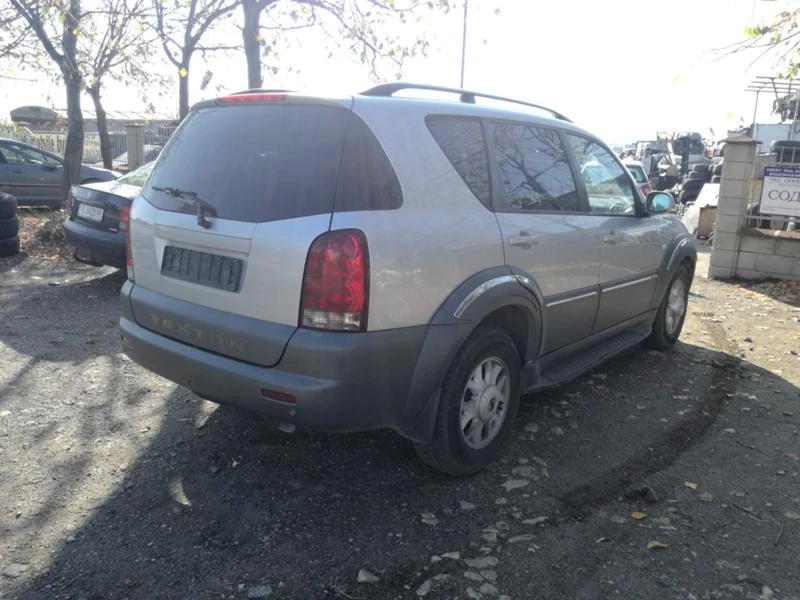 SsangYong Rexton 2.9TD/2.7Xdi, снимка 11 - Автомобили и джипове - 12254679