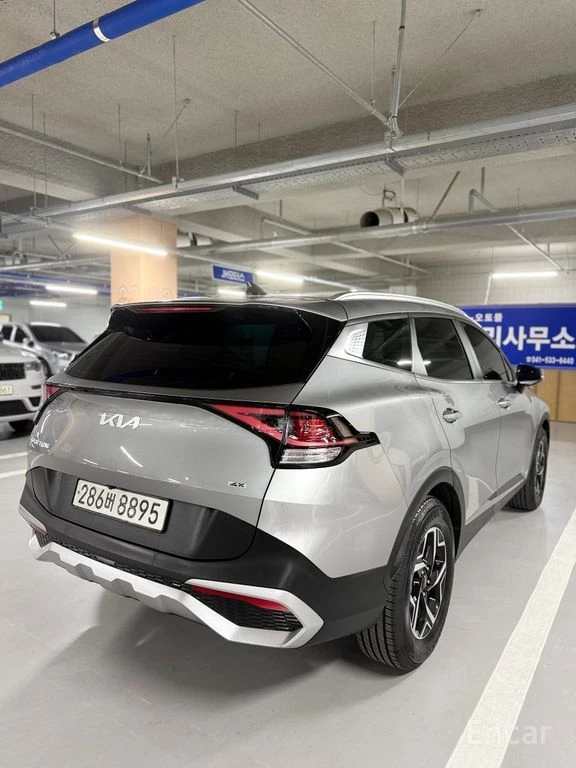 Kia Sportage 2.0D Prestige 4x4* HARMAN KARDON* ПОДГРЕВ* ОБДУХ* , снимка 3 - Автомобили и джипове - 55051181