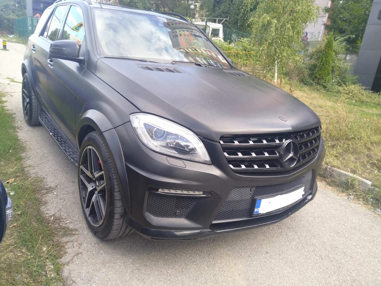 Mercedes-Benz ML 63 AMG 5.5 bi-turbo - изображение 3