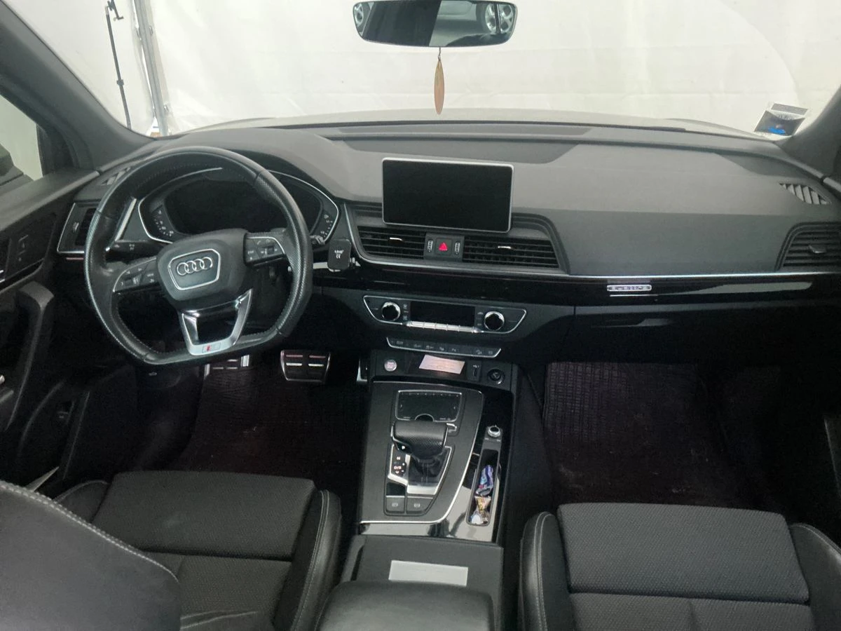 Audi Q5 40 TDI quattro S Line - изображение 7