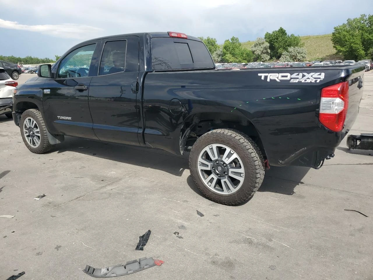 Toyota Tundra DOUBLE CAB SR - изображение 4