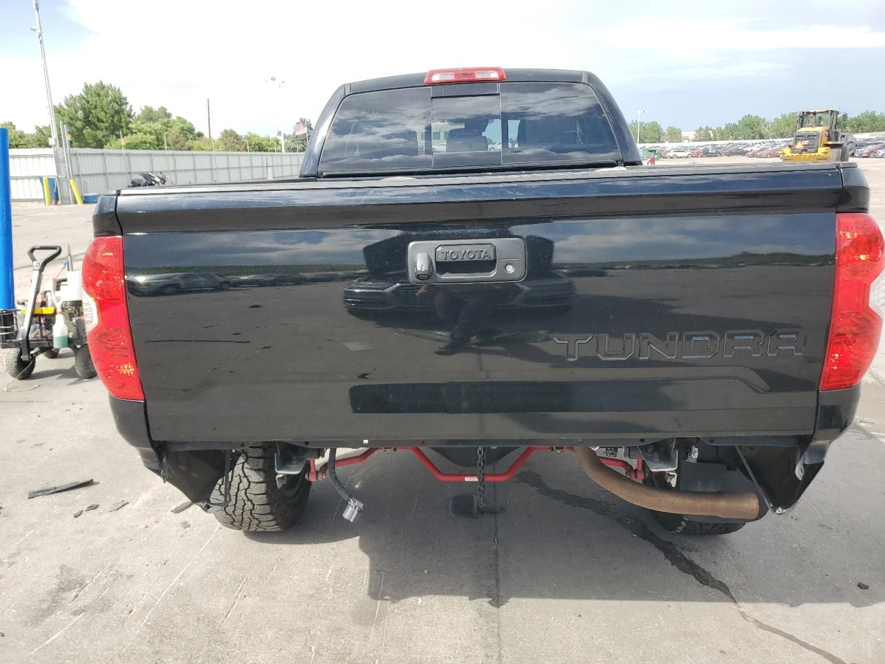 Toyota Tundra DOUBLE CAB SR - изображение 6