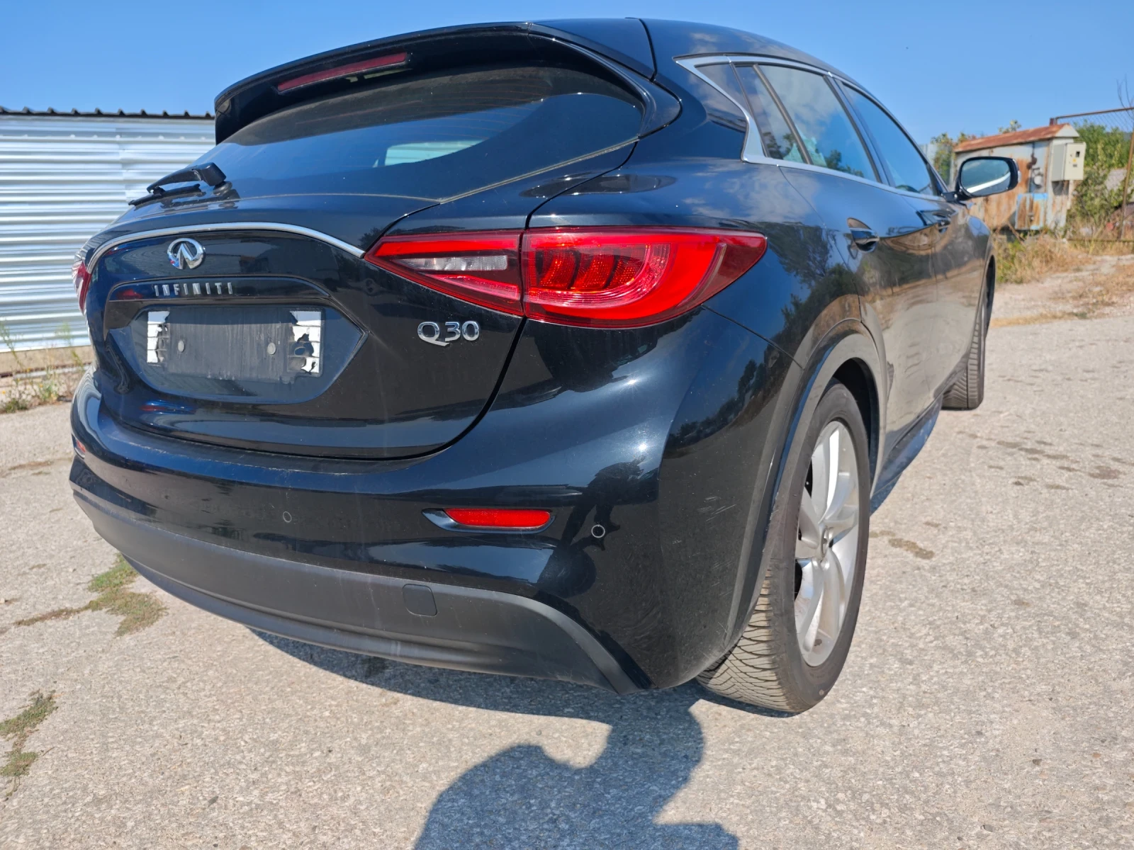 Infiniti Q30  - изображение 4