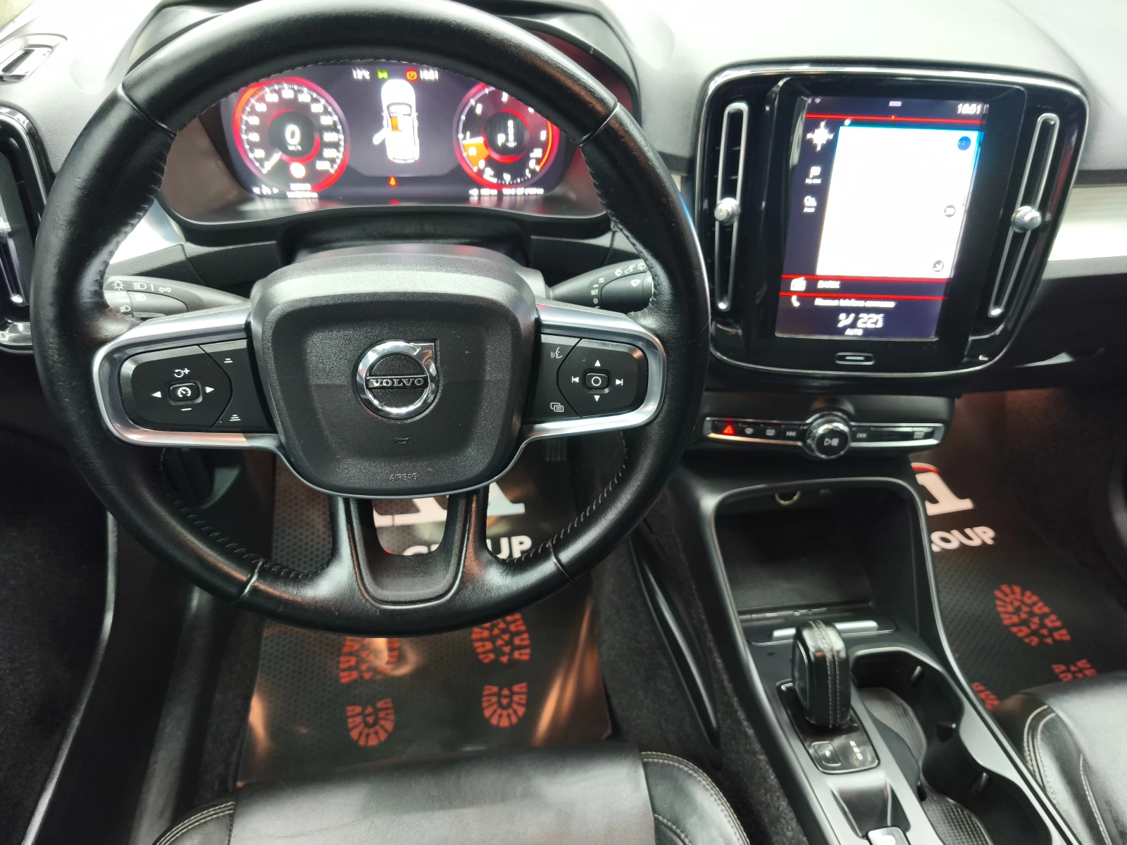 Volvo XC40 2.0d Automatic4WD Euro6D  | Mobile.bg   17