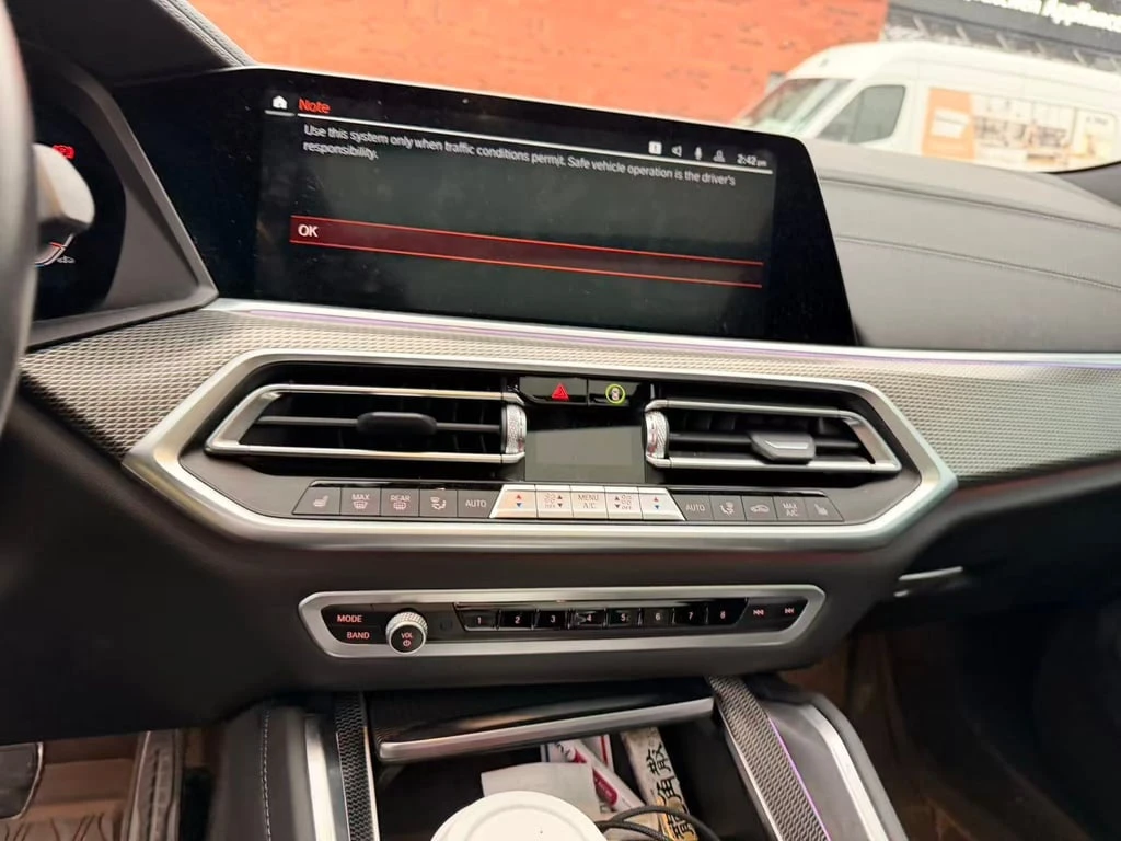 BMW X6 * xDrive40i * CARFAX * БЕЗ ПЪРВОНАЧАЛНА ВНОСКА - изображение 8