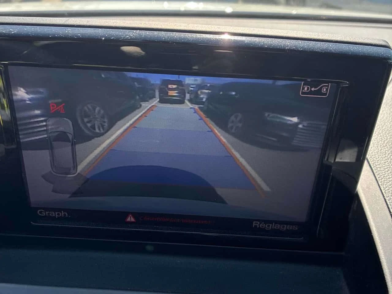 Audi Q3 * Komfort * 2 �����* PANO* KEYLESS* �������*  | Mobile.bg � ����������� 15