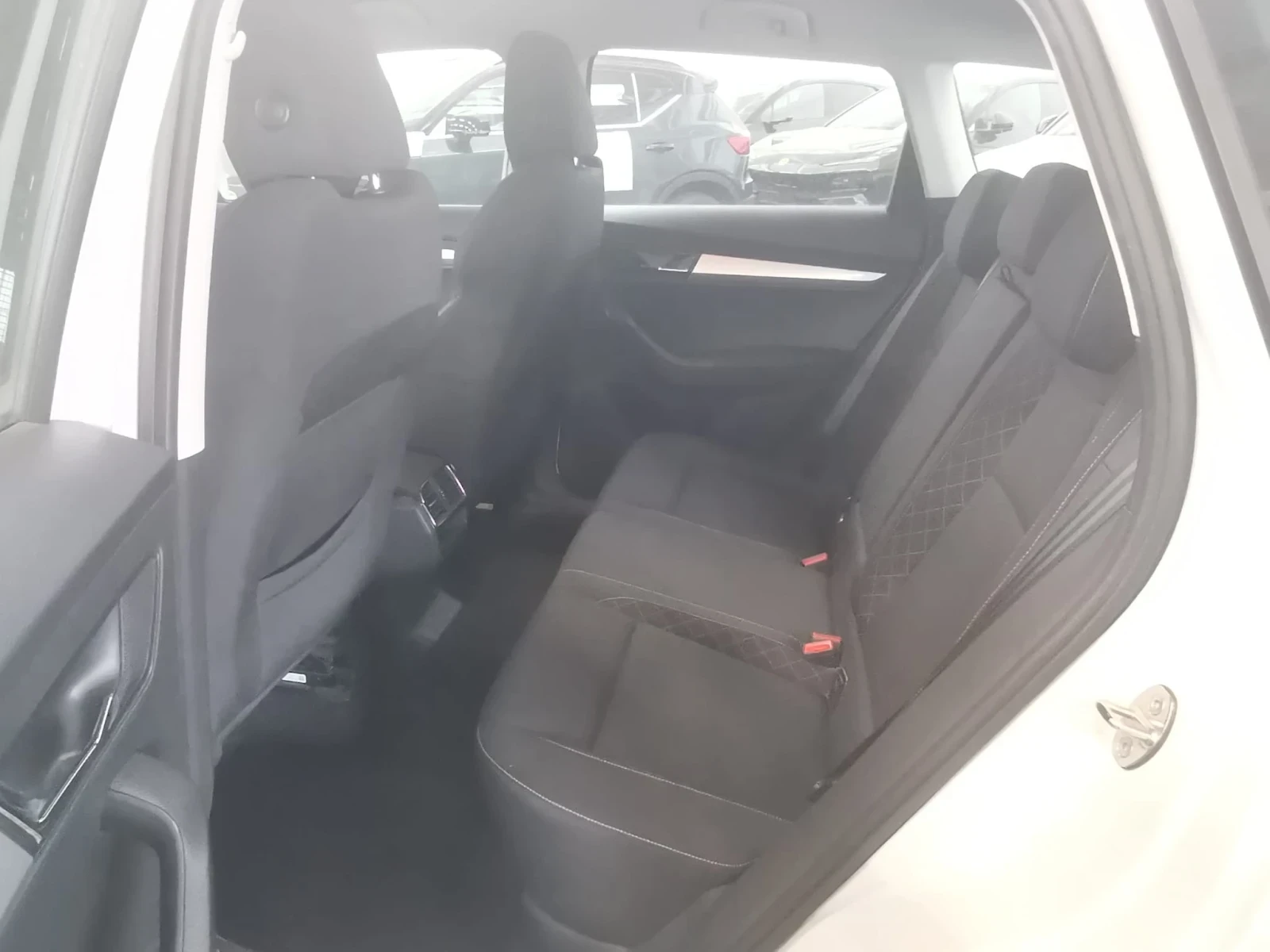 Skoda Karoq 1.5 TSI 150 KC DSG 4X4 EURO 6D 146383 KM !!!, снимка 6 - Автомобили и джипове - 54414415