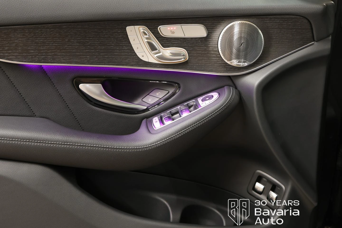 Mercedes-Benz GLC 400 d 4-MATIC AMG Paket Burmester  Surround-Soundsyste, снимка 5 - Автомобили и джипове - 54745278