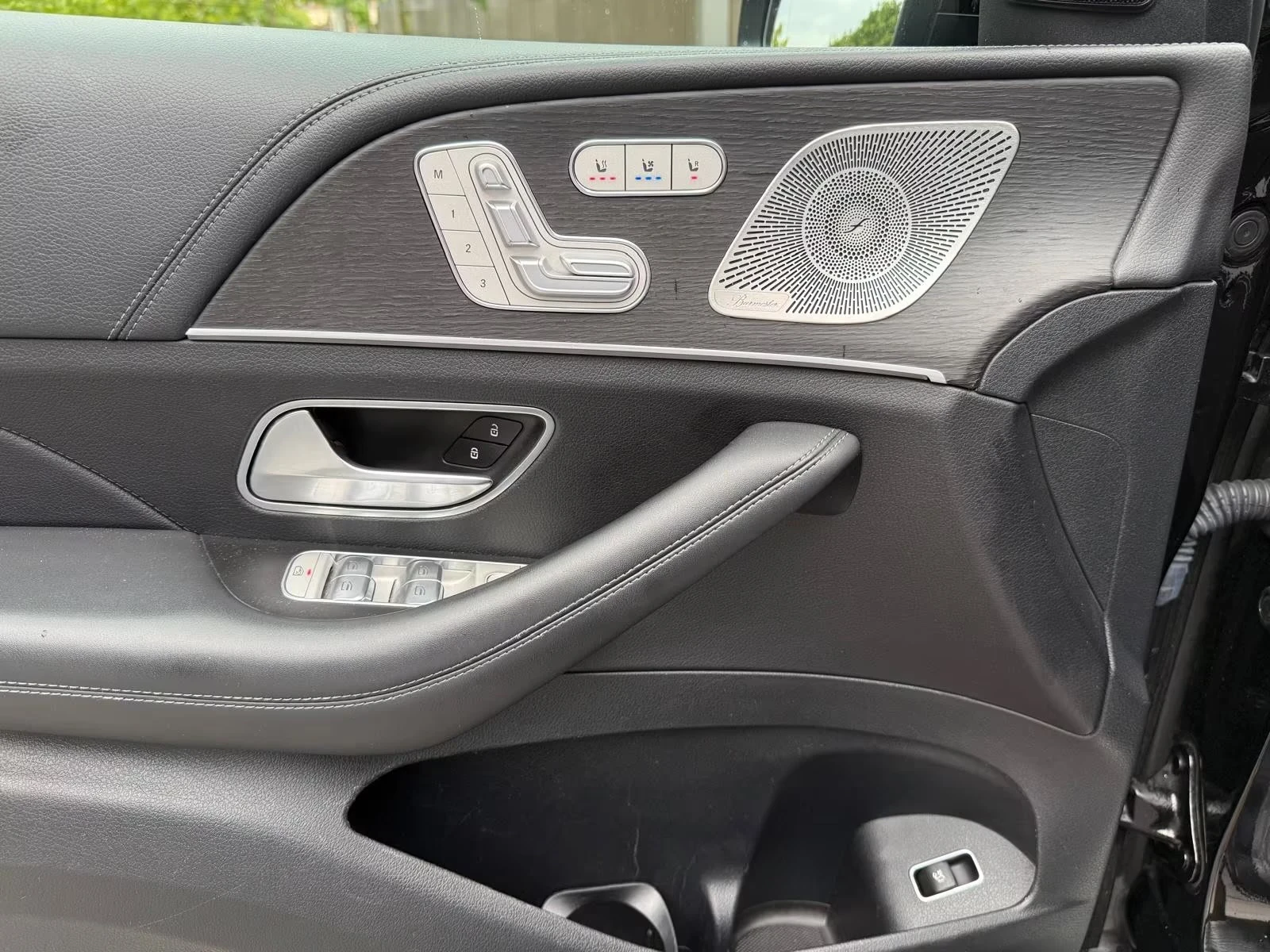 Mercedes-Benz GLE 350 d* 4Matic* AMG* HUD* Coupe* Pano, снимка 7 - Автомобили и джипове - 54957598