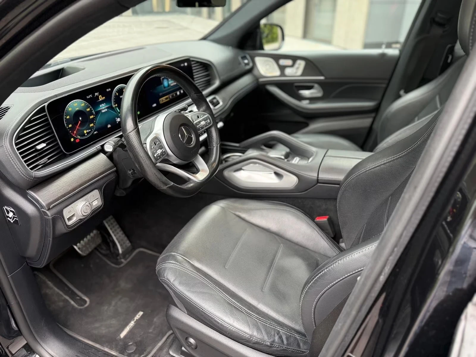 Mercedes-Benz GLE 350 d* 4Matic* AMG* HUD* Coupe* Pano, снимка 5 - Автомобили и джипове - 54957598