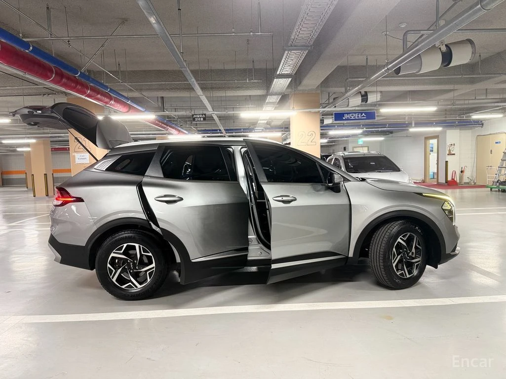 Kia Sportage 2.0D Prestige 4x4* HARMAN KARDON* ПОДГРЕВ* ОБДУХ* , снимка 2 - Автомобили и джипове - 55051181