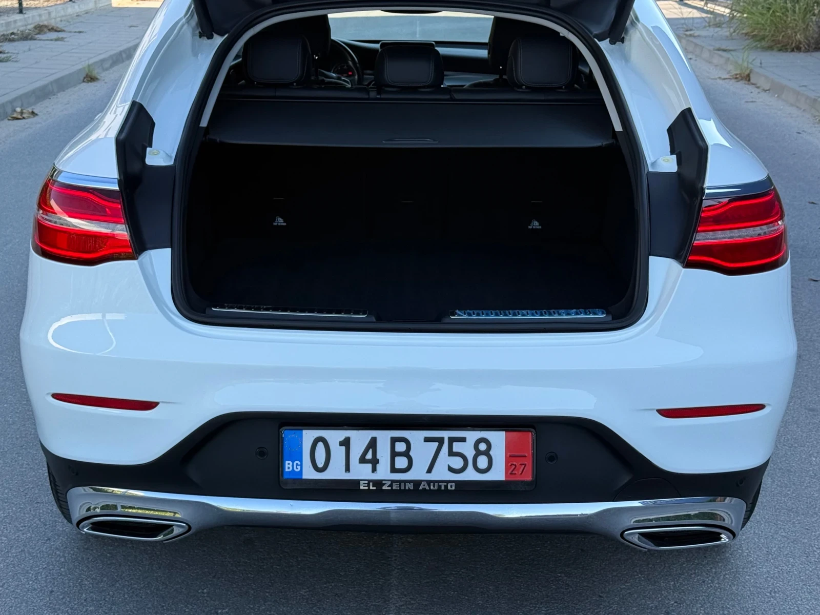 Mercedes-Benz GLC Coupe 250D 4MATIC / MULTIBEAM / 360 КАМЕРИ/ПЪЛНА ИСТОРИЯ, снимка 5 - Автомобили и джипове - 55499154