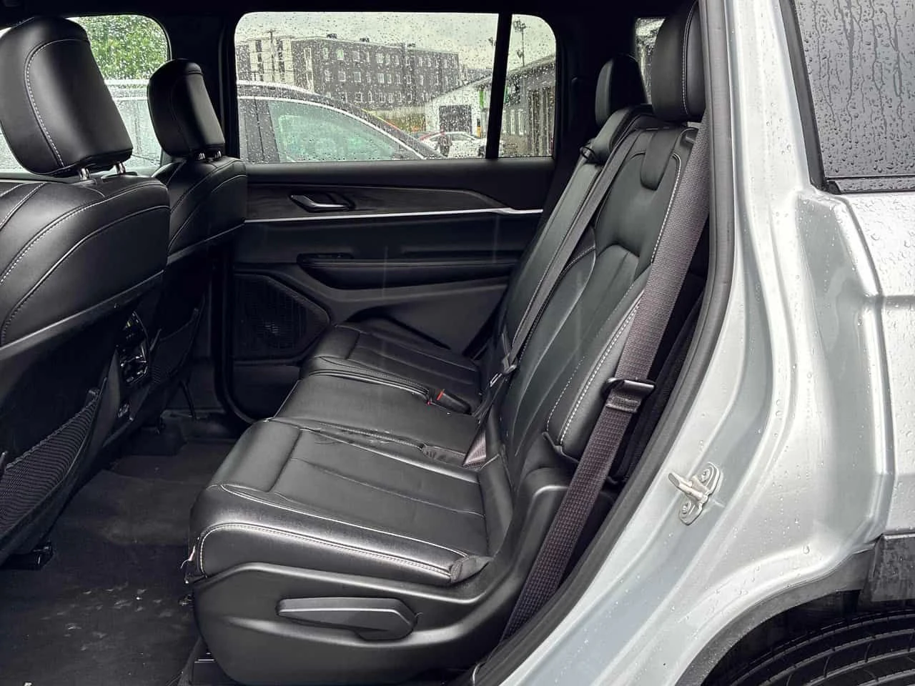 Jeep Grand cherokee * Limited * АВТОКРЕДИТ БЕЗ ПЪРВОНАЧАЛНА ВНОСКА* , снимка 14 - Автомобили и джипове - 55693690