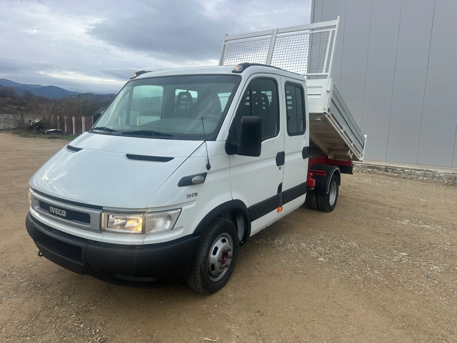 Iveco 35c13  - изображение 3