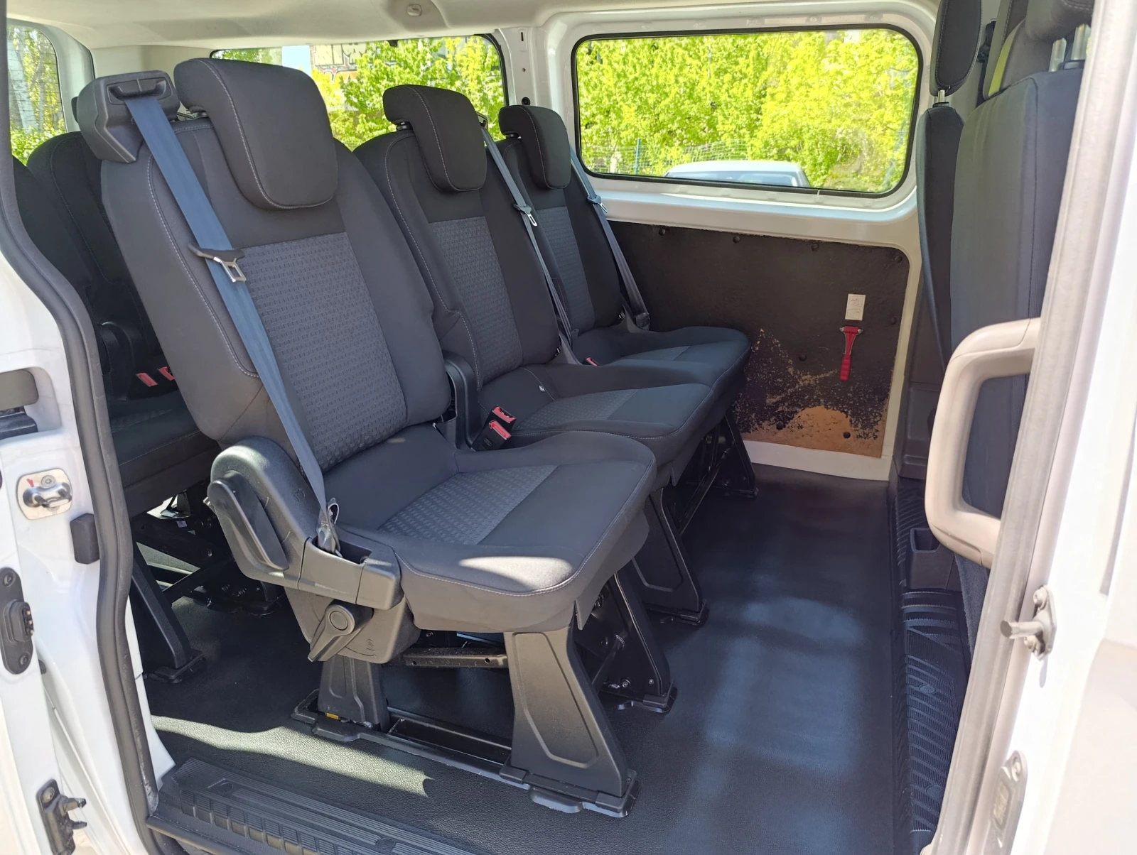 Ford Transit Custom 2.0 ТDCI 8+ 1 Закупен от БГ, снимка 8 - Бусове и автобуси - 54456236