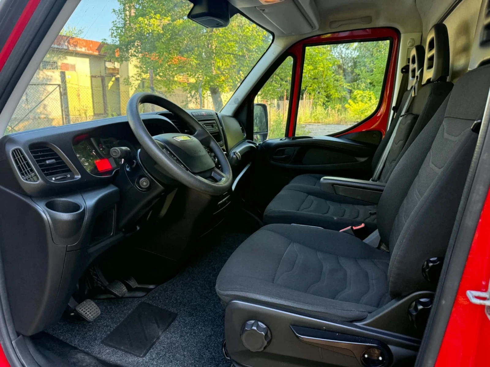Iveco 35c17 3.0 170 К.С Б категория , снимка 13 - Бусове и автобуси - 54962184