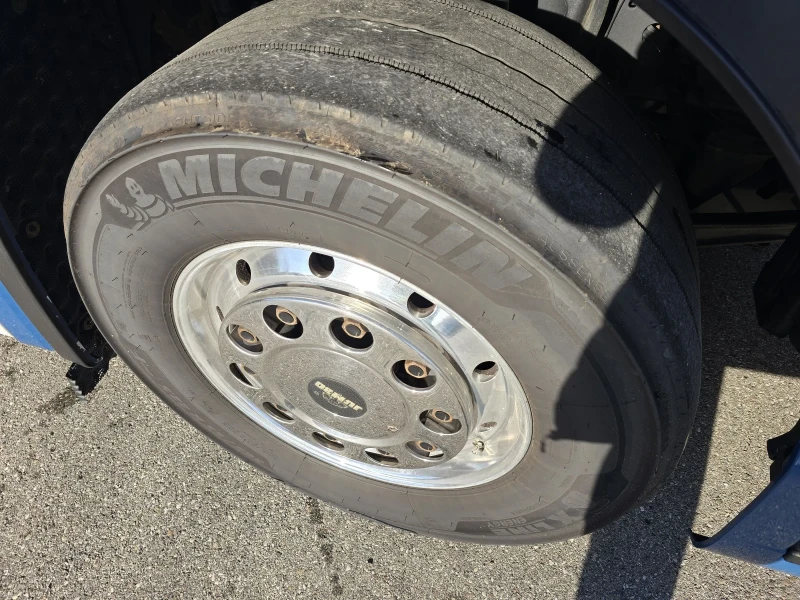 Man Tgx 18.540 d38 Premium, снимка 11 - Камиони - 52397377