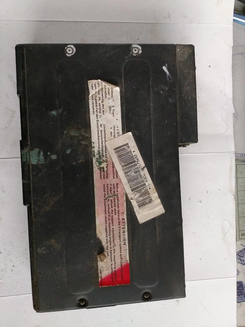 Интериор и аксесоари за BMW 525, снимка 3 - Части - 53108713