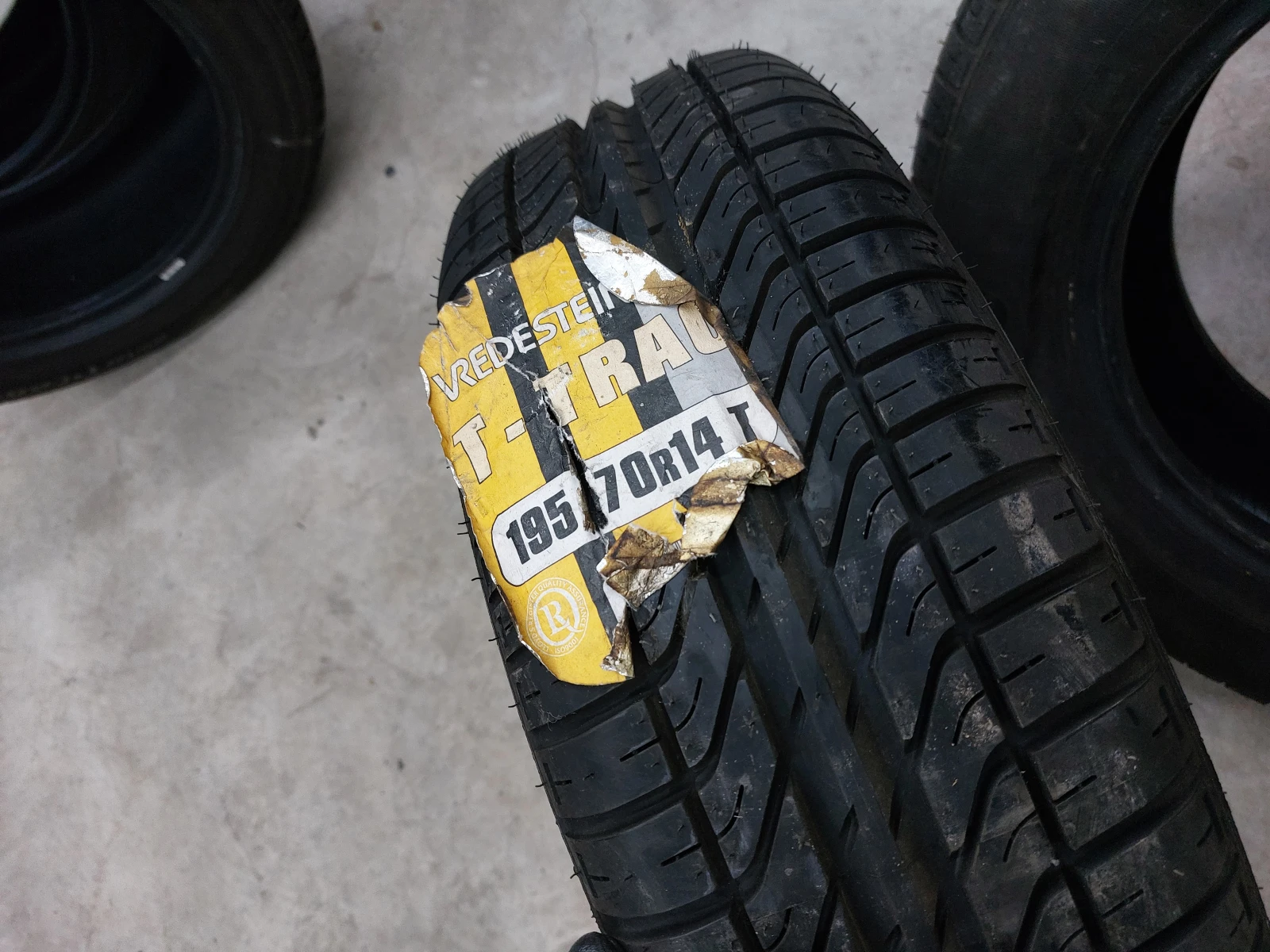  195/70R14 | Mobile.bg   1