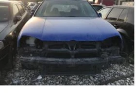 VW Golf 1.6 SR, снимка 2