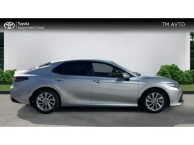 Toyota Camry 2.5 HYBRID COMFORT, снимка 17
