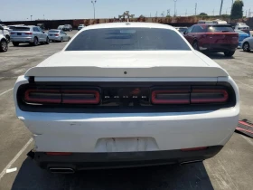 Dodge Challenger 3.6l Sxt, снимка 6