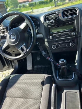 VW Golf 1.6 TDI | Mobile.bg    8