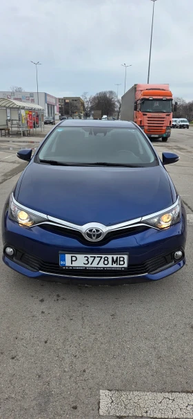 Toyota Auris, снимка 1