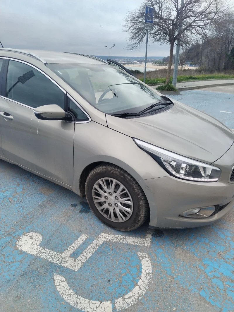 Kia Ceed, снимка 1 - Автомобили и джипове - 48929853