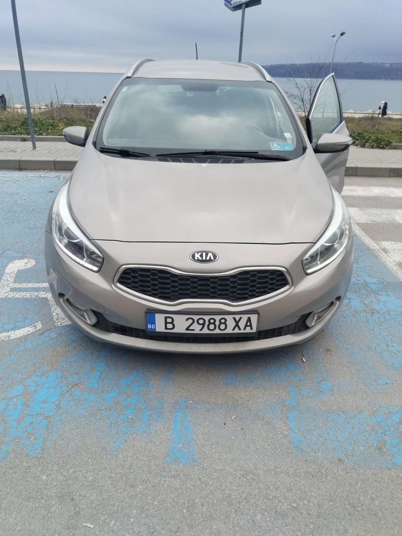 Kia Ceed, снимка 8 - Автомобили и джипове - 48929853