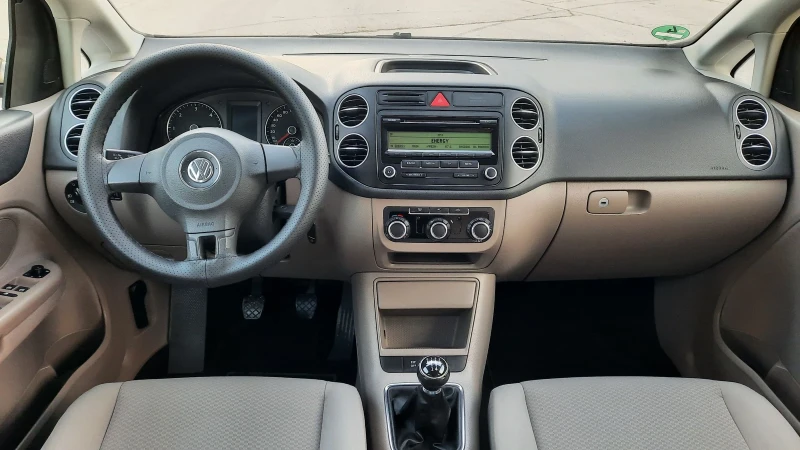 VW Golf Plus 2.OTDI, снимка 11 - Автомобили и джипове - 52021312