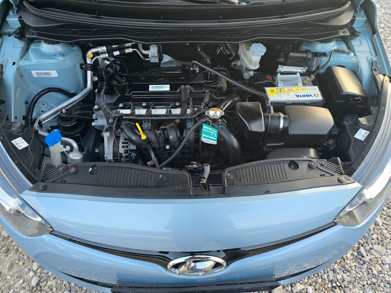 Hyundai I20 1.2 КЛИМАТИК РЕАЛНИ КИЛОМЕТРИ, снимка 15 - Автомобили и джипове - 52941963